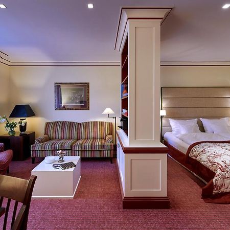 Grandhotel Hessischer Hof - Hotel Frankfurt 프랑크푸르트 외부 사진