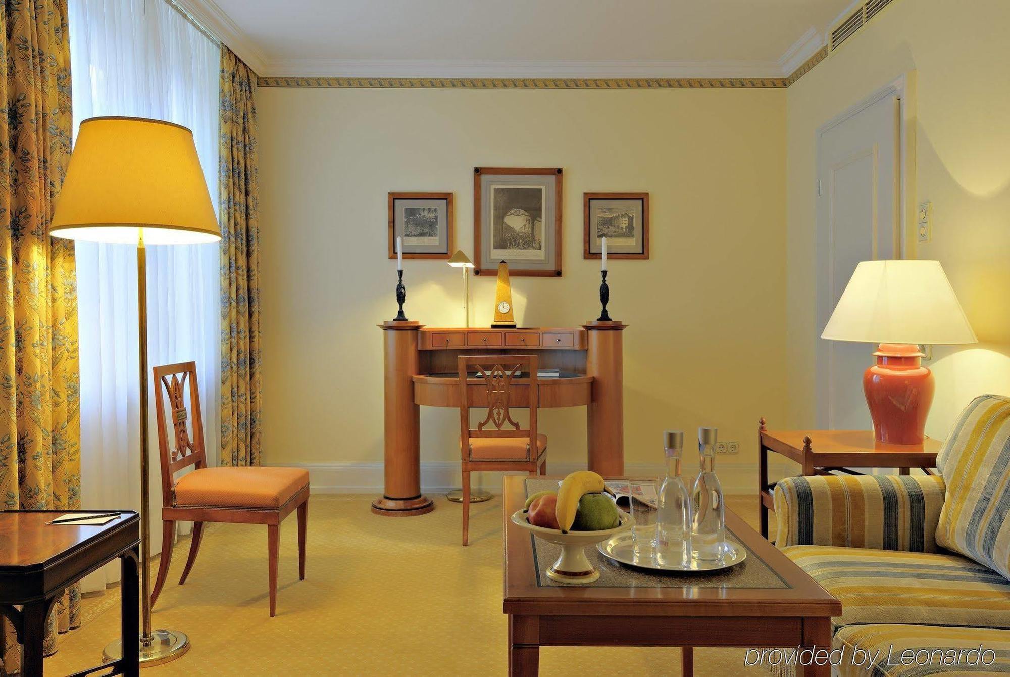 Grandhotel Hessischer Hof - Hotel Frankfurt 프랑크푸르트 외부 사진
