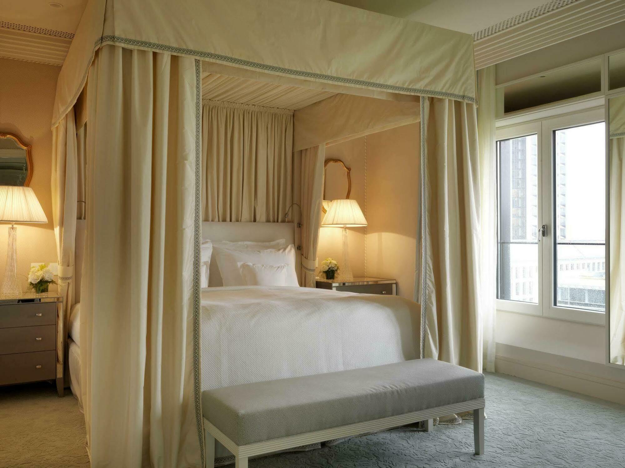 Grandhotel Hessischer Hof - Hotel Frankfurt 프랑크푸르트 외부 사진